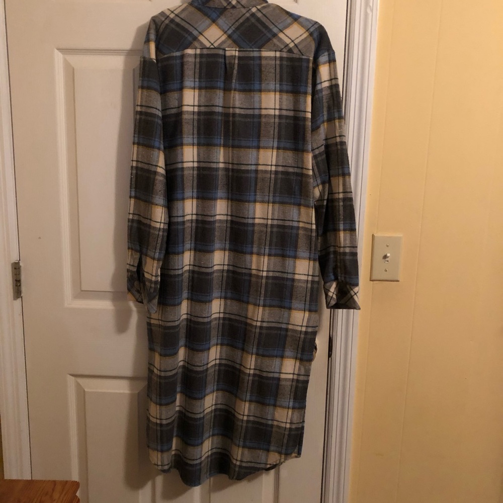 Flannel Top - Picture 2 of 3